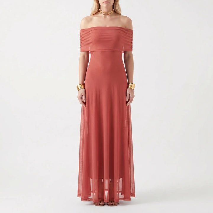 Abito Elegante Con Scollatura Dritta