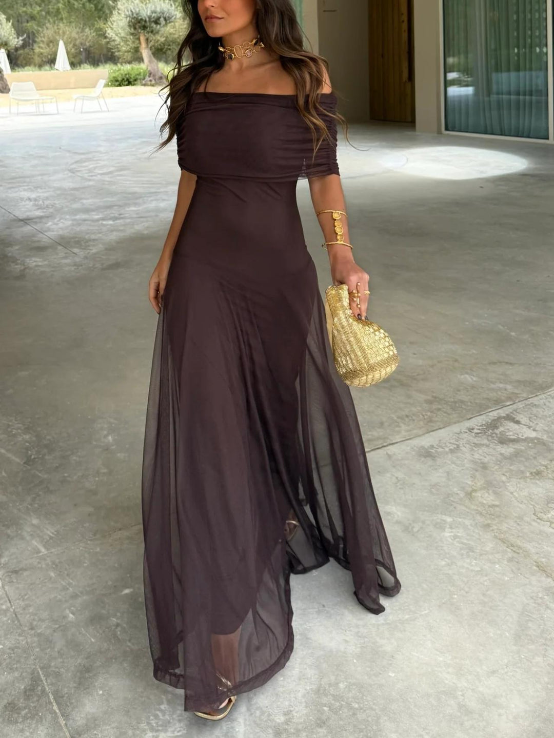 Abito Elegante Con Scollatura Dritta