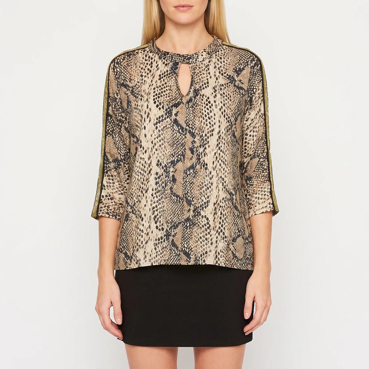 Blusa Animalier Con Dettaglio A Goccia